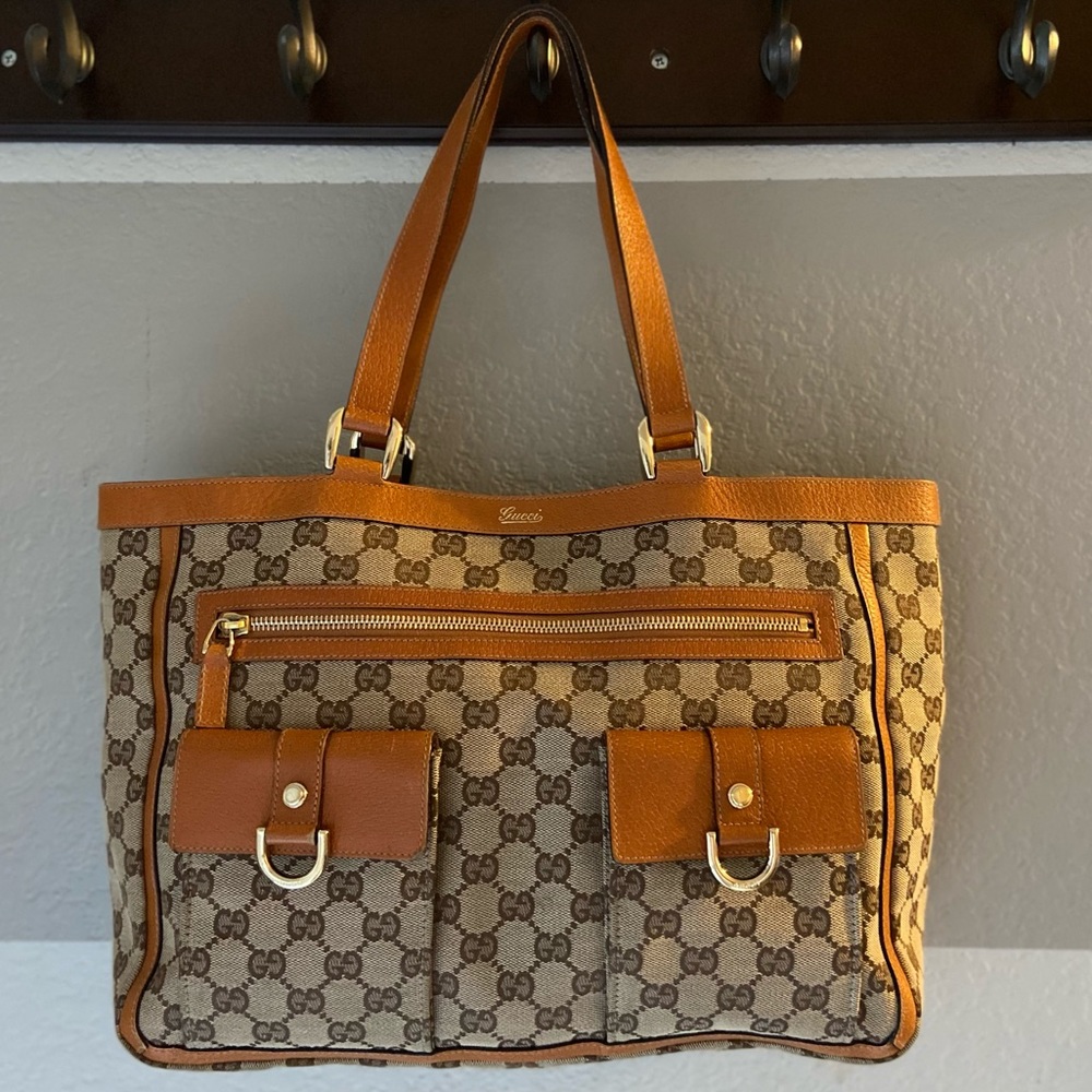 ❌ SOLD ❌ Gucci Abbey Pocket Beige Tan Canvas Tote